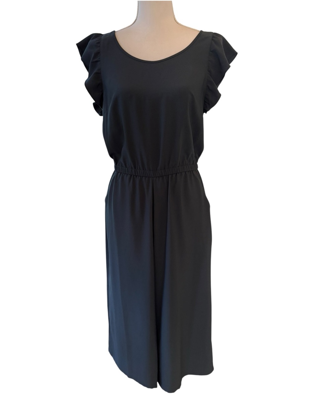 Loft Ruffle Sleeve Gray Jumpsuit. Size 2